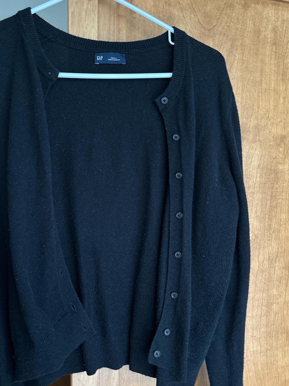 GAP Black Crewneck Button-Front Cardigan